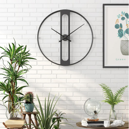 Gold Black Round Metal Wall Clock