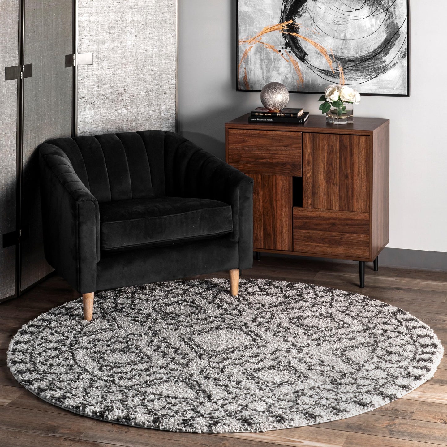 Moroccan Shag Tasseled Round Rug