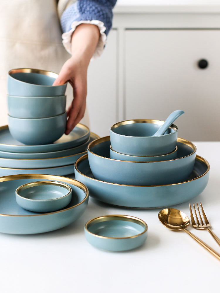 Nordic Gold Trim Ceramic Dinnerware